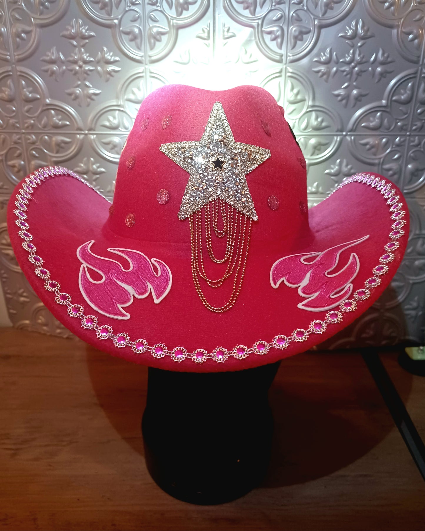 Cowboy Decorated Hat in Pink